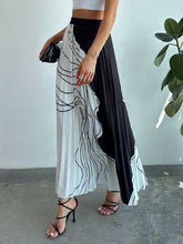 Abstract Line Contrast Color Pleated Elegant Commuter Skirt
